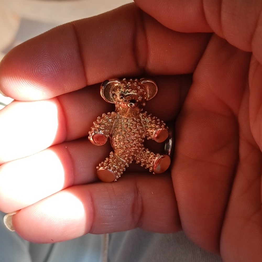 Teddy Bear Pin, goldtone